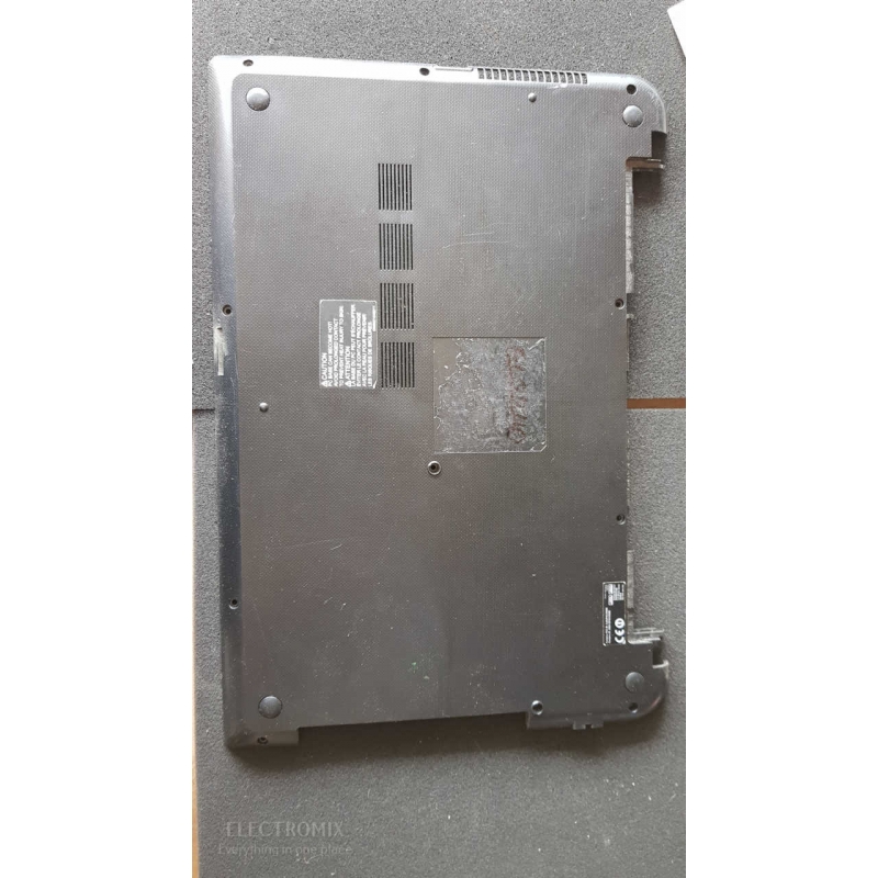 Custodia Inferiore (base) Per Notebook Toshiba Satellite L55-B L55-B5xxx - Nero, Usata In Buone Condizioni