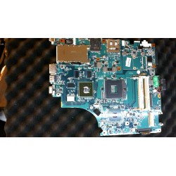 SONY VAIO VPC-F11 MBX-215...